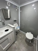 Vente en gros usine : Remorque sanitaire extérieure moderne de luxe, écologique, portable, avec toilettes et douche
