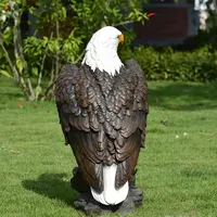 Escultura de Águila Calva Majestuosa en Resina sobre Base de Roca, Detalles de Pico Amarillo y Garras Afiladas, Decoración Patriótica para Exteriores, Hogar y Jardín