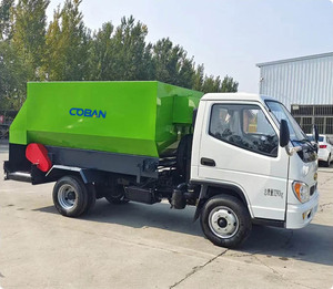 รถผสมอาหารสัตว์แบบเดินหน้าได้ พร้อมเครื่องป้อนอาหาร TMR แบบ Single Auger สำหรับปศุสัตว์ เช่น โค แกะ ม้า ในฟาร์ม - Product Image 4