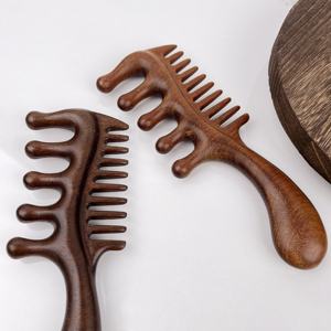 Masseur de cuir chevelu classique en bois de santal naturel à dents larges et fines, peigne de massage pour la tête, démêloir antistatique, <span class=keywords><strong>brosse</strong></span> Gua Sha - Product Image 5