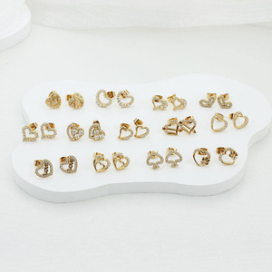 Pendientes de tuerca de moissanita VVS GRA de corte redondo con diseño de cola de pez de líneas simples, rellenos de oro de 14K, joyería de uso diario para mujer - Product Image 6