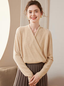 Maglione invernale con scollo a V <span class=keywords><strong>in</strong></span> <span class=keywords><strong>Cashmere</strong></span> con polsini arrotolati semplice maglione a fondo lavorato a maglia da <span class=keywords><strong>donna</strong></span> - Product Image 2