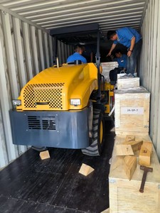 ความต้องการเครื่องจักรขายดี รถบดถนนแบบสั่นสะเทือน Walmech Ws040j รุ่นดรัมเดี่ยว น้ำหนัก 4000 กก. เครื่องยนต์สมบูรณ์แบบ - Product Image 5