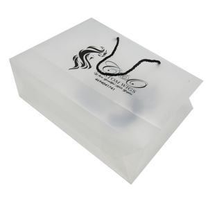 Bolsa de Plástico Esmerilado de Polipropileno con Asa para Regalos y Compras, Ecológica, con Logotipo Personalizado Impreso - Product Image 4