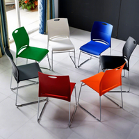Chaise de bureau moderne sans accoudoirs à bascule avec structure métallique, empilable, confortable et multifonctionnelle pour l'école, le bureau à domicile et le salon