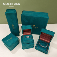 Coffret d'emballage de bijoux haut de gamme, boîte à anneaux en velours de luxe, boîte à colliers, boîte à bracelets, logo personnalisé, vente en gros OEM