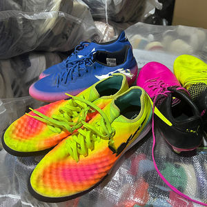 Botas de fútbol unisex usadas para hombre, de tela, cómodas y transpirables, 10 unidades, de marca internacional, con aumento de altura. - Product Image 5