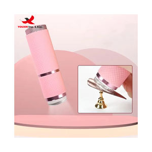 Lampe UV LED portable en gros d'usine, lampe à ongles LED, mini sèche-ongles, lampe UV LED avec tampon en silicone pour l'art des ongles - Product Image 2