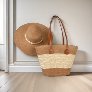 Sac de plage et chapeau en paille tressée avec poignées en cuir de bonne qualité, ensemble sac fourre-tout - Product Image 2