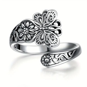 Anello Aperto con Farfalla in Rilievo Stile Bohémien per Donne, Gioiello Vintage Regolabile alla Moda - Product Image 1
