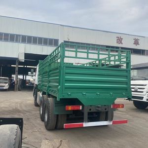<span class=keywords><strong>รถ</strong></span>บรรทุกสินค้า<span class=keywords><strong>มือ</strong></span><span class=keywords><strong>สอง</strong></span> 10 ล้อ 20 ฟุต ยี่ห้อ HOWO 6x4 Sinotruck Howo แบบมีรั้ว - Product Image 4