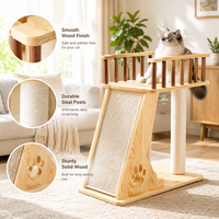 Arbre à chat vertical en bois avec poteau à gratter et niche pour grands chats avec consultation