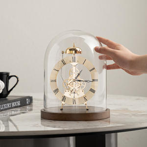 Craftsman stile italiano luce orologio meccanico di lusso copertura in vetro trasparente ornamento inciso tavolo di ispirazione romana - Product Image 3