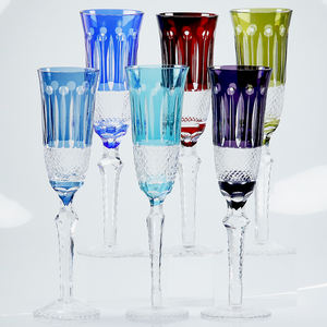 Verre à cocktail et à whisky en cristal coloré Edo Kiriko intemporel, verre à vin multicolore taillé à la main, verre à pied pour bar, verre à shot - Product Image 3