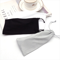 Sac à lunettes en microfibre noir, blanc et gris, doux, avec cordon de serrage, personnalisable avec logo, pour la vente en gros