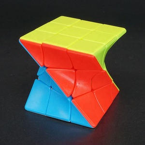 Nuevo <span class=keywords><strong>Cubo</strong></span> de Velocidad Lvy <span class=keywords><strong>Skewb</strong></span> Mastermorphix Rainbow 3x3, Juego de Rompecabezas Mágico para Niños - Product Image 6