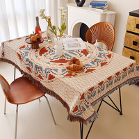 Nappe rectangulaire moderne personnalisée de haute qualité, style gaufré, imprimée, tricotée, lavable, en polyester, avec pompons, marque Bindi Home