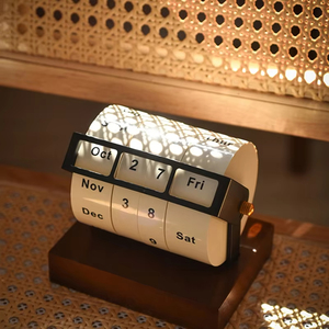 2025 calendrier de bureau perpétuel rotatif en bois réutilisable mois semaine jour affichage de la Date pour le bureau à domicile - Product Image 3