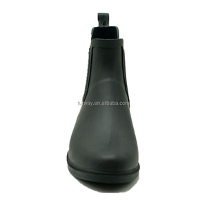 Bottes <span class=keywords><strong>de</strong></span> <span class=keywords><strong>pluie</strong></span> imperméables en caoutchouc <span class=keywords><strong>bleu</strong></span> <span class=keywords><strong>marine</strong></span> à talon bas pour femmes - Product Image 4
