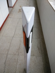 แผ่นสะท้อนแสงจราจร PVC สำหรับทำเครื่องหมายถนน - Product Image 3