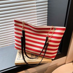 Factory Directly Selling Korean Fashion Striped Canvas <b>Tote</b> Bag Women's Shopping Bags Chain Single Shoulder Bag With Logo - Product Image 3