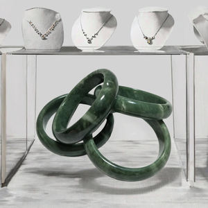 Wholesale Natural Emerald and Jadeite Jade Gemstone Bracelet for Men and Women Love Theme - Product Image 3