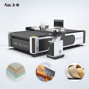 Macchina da Taglio <span class=keywords><strong>CNC</strong></span> ad Alta Velocità per Scatole di Cartone con Motivi Adesivi in Vendita - Product Image 1