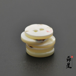 Botones Shunxing con carcasa redonda de 2 agujeros, botones pulidos de estilo clásico con ojales para ropa. - Product Image 4