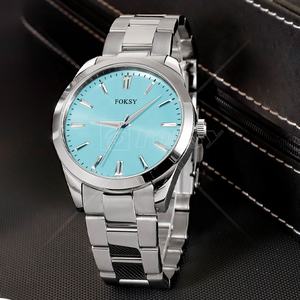 Venta al por mayor Baratos relojes de pulsera de lujo de cuarzo para los hombres y las mujeres a prueba de agua precios bajos personalizados de alta calidad reloj de acero inoxidable - Product Image 4