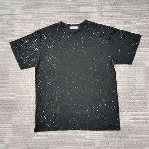 T-Shirt personalizzata con strass in polvere e Glitter cielo stellato nero da uomo - Product Image 2