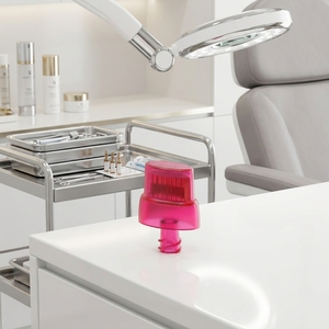 Skinfill Bacio Promoitalia 12 Pin Tip per Cura della Pelle del Viso con Tecnologia Sottovuoto in Acciaio Inossidabile e Logo Personalizzato Modello CMN12 per Labbra - Product Image 5