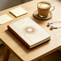 Carnet à Couverture Souple Ton Clair avec Motif Soleil en Relief – Journal Intime pour Bureau, Étudiant, Quotidien, Voyage et Enregistrement des Écritures