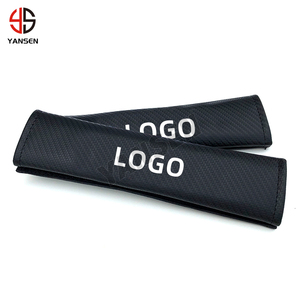 Coussinet d'épaule <span class=keywords><strong>de</strong></span> <span class=keywords><strong>sécurité</strong></span> en Fiber <span class=keywords><strong>de</strong></span> carbone, logo personnalisé, pour l'intérieur <span class=keywords><strong>de</strong></span> la voiture - Product Image 4