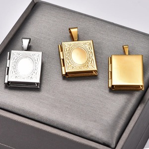 Collier pendentif médaillon photo en acier inoxydable en forme de livre pour femmes et hommes, avec cadre photo ouvrable gravé, breloques et chaîne en métal, bijoux - Product Image 5