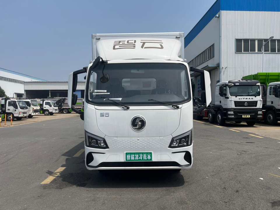 New 140.41kWh CATL Pure Electric Refrigerated Truck 340km Range 4.5T ...