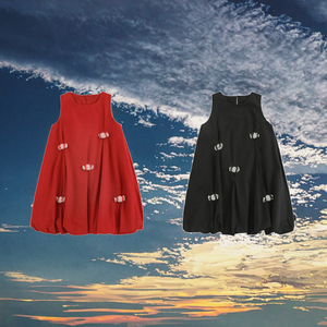 Robe d'été pour bébé fille WEARON, col rond, décontractée, avec décoration en forme de bonbons, sans manches, noir et rouge, 100% coton, pour enfants et tout-petits - Product Image 3