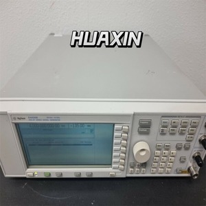 Générateur de signal HP Agilent E4426B ESG AP DC-4 GHz d'occasion hx1 - Product Image 4