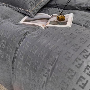 Ensemble de <span class=keywords><strong>housse</strong></span> de couette et taies d'oreiller en velours cristal sculpté, lettres de luxe, <span class=keywords><strong>housse</strong></span> confortable et unie - Product Image 5