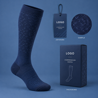 Chaussettes de compression sportives en polyester recyclé et élasthanne, jacquard tonal, avec soutien gradué du mollet, personnalisables OEM/ODM