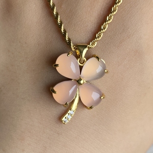 Joyería fina de moda Jade Rosa piedra real Acero inoxidable chapado en oro mariposa trébol de cuatro hojas colgantes collares para mujeres - Product Image 5