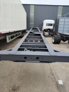 Remolque Refrigerado Fengniao de 40 Pies, 3 Ejes, de Hierro, 12R22.5, para Transporte de Pescado, Frutas y Verduras, con Capacidad de Carga de 30000 kg - Product Image 3