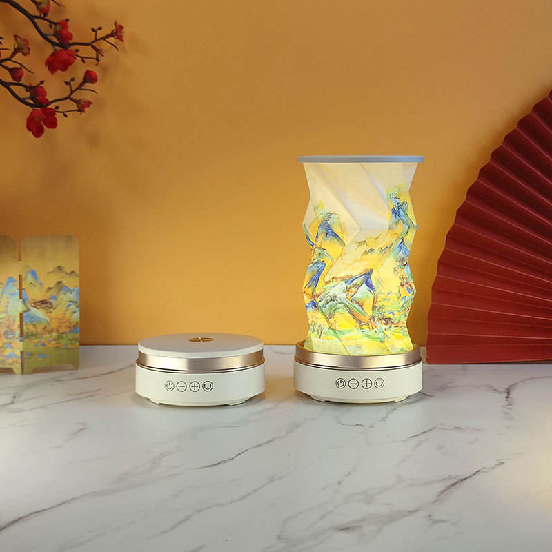 Blanc - Des milliers de kilomètres de rivières, de montagnes, une carte en rotation dynamique.