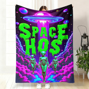 Manta de Franela con Diseño de Invasión Alienígena y OVNIs, Manta para Siesta, Lavable a Máquina, Resistente a la Decoloración, para Dormitorio o Sala de Estar - Product Image 1