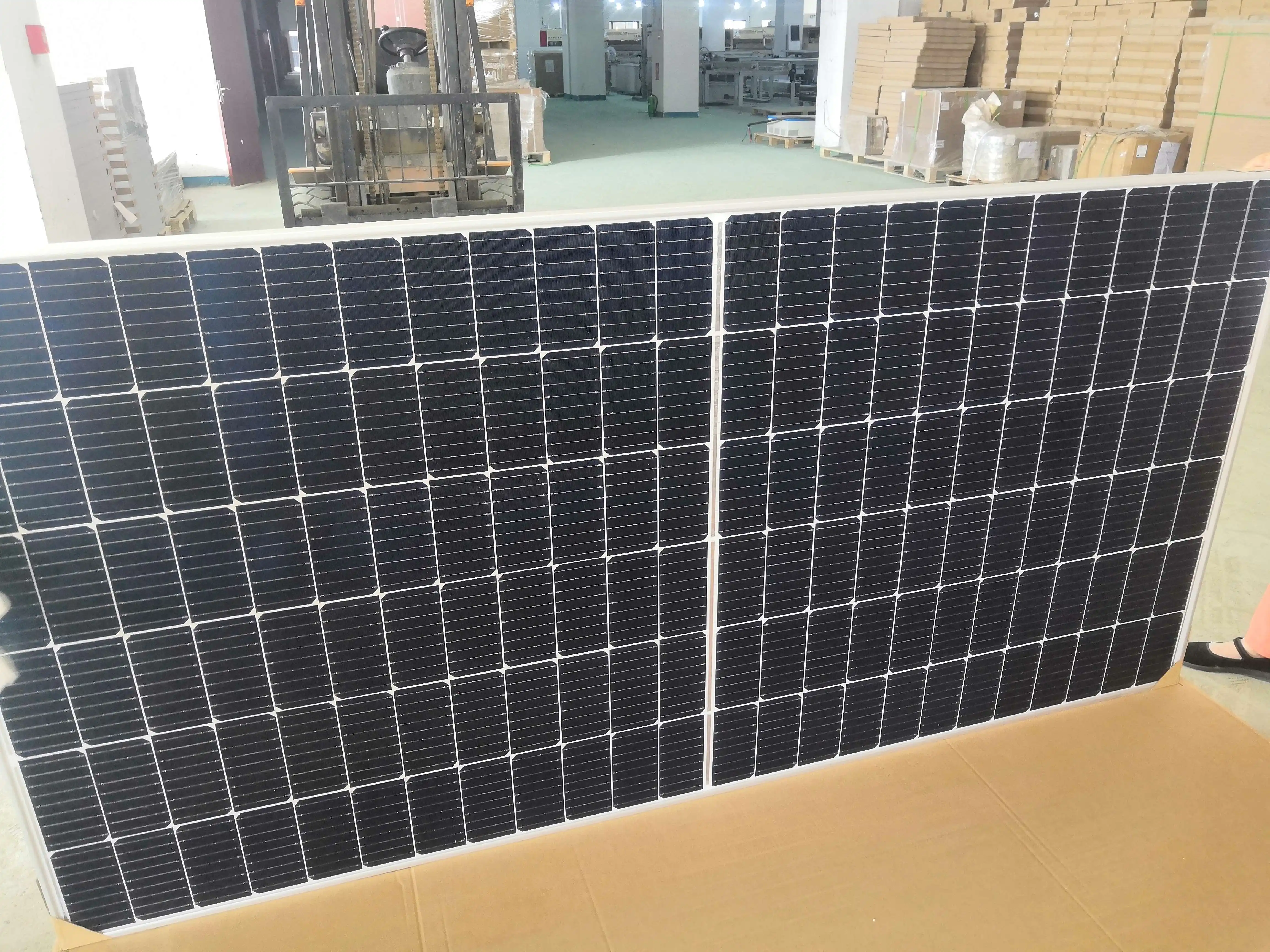 Panel solar de células Mono para el precio de su casa Sistema de energía solar para el hogar 550W