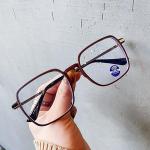 แว่นตา R3-9304 ทรงสี่เหลี่ยมเต็มกรอบ ป้องกันแสงสีฟ้า เลนส์ PC ป้องกันรังสียูวี สำหรับทุกเพศ - Product Image 5