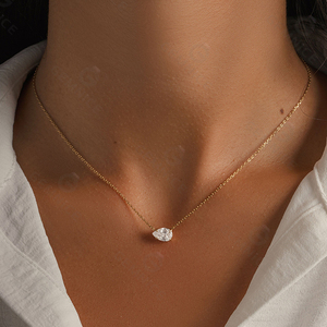 Gemnel - Juego de Joyería de Plata de Ley 925 con Diseño Minimalista, Collar con Colgante de Zirconia en Forma de Pera y Anillo - Product Image 2