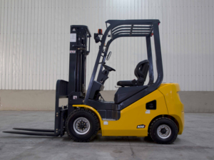 Nueva carretilla elevadora diésel pequeña <span class=keywords><strong>CPCD50</strong></span> de 5 toneladas con mástil de 3 etapas y cambio lateral de 5M a la venta