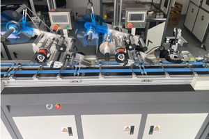 <span class=keywords><strong>เครื่อง</strong></span>พิมพ์อิงค์เจ็ท UV หลายสี SMBPM-18 สำหรับพิมพ์บัตรธนาคารและบัตรแม่เหล็ก - Product Image 2