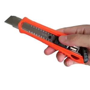 Assist marka kazıyıcı yardımcı bıçak kutusu kesici kauçuk dokunarak yapıştırma maket bıçağı 18mm