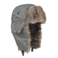 Recién llegado Sombrero de nieve de invierno Lei Feng Gorro de felpa Sombreros de piel sintética de estilo ruso con orejeras para deportes al aire libre